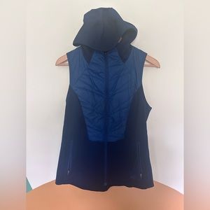 The North Face Flashdry hooded vest